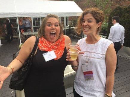 kate + laura = communiqueso